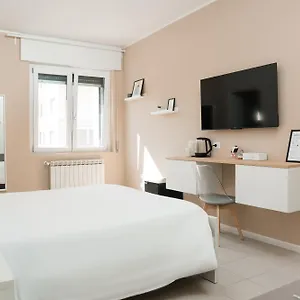Apartment Dieci By Comorooms
